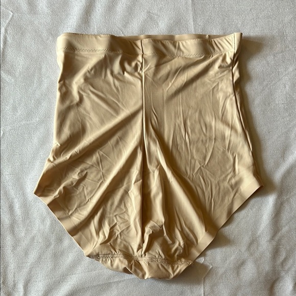 Maidenform Women's Light Beige High Waist Brief - Picture 5 of 5